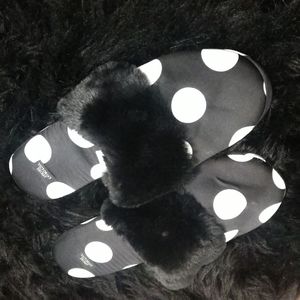 NWT Victoria's Secret signature satin polka dot slippers